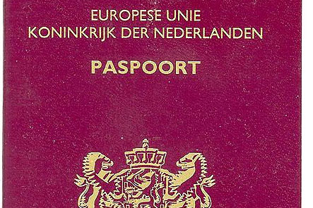 dutch-passport-feature